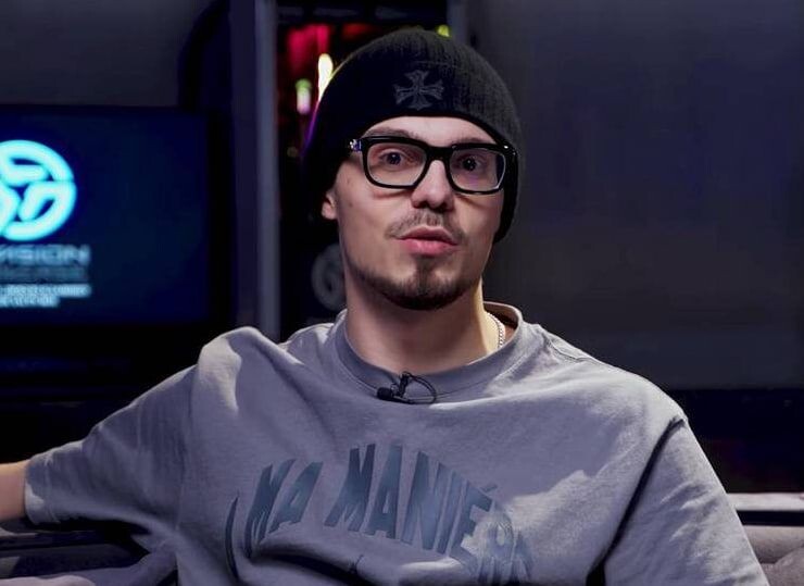    Никита Ефремова (внесен в перечень экстремистов и террористов Росфинмониторинга) / Источник: Кадр из видео