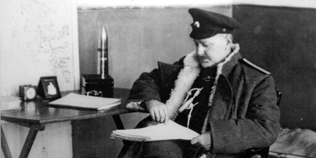 Он был прототипом главного героя романа В.С. Пикуля «Честь имею!»