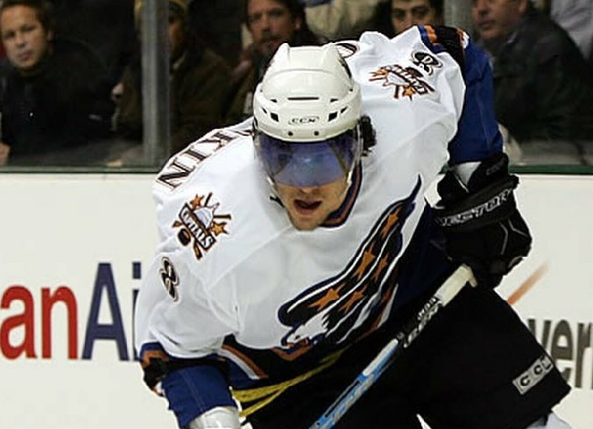     Вашингтонцы о сохраняющемся запрете тонированного визора Овечкина: до сих пор раздражает