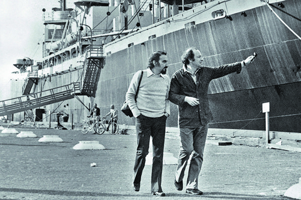    Беседы Соломона Волкова с Иосифом Бродским продолжались с осени 1978 до зимы 1992 года. В 1998 году из этих диалогов с поэтом получилась книга./Марианна Волкова