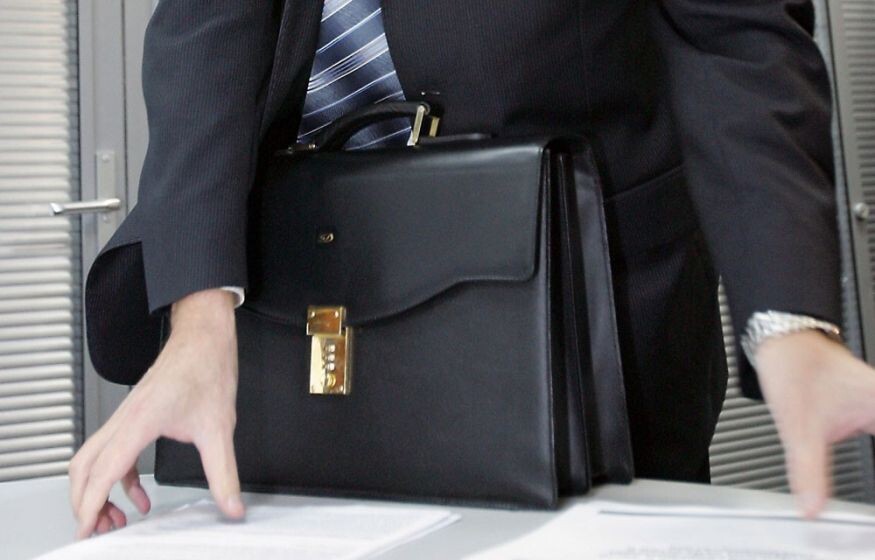    «Заплатил, можно оскорблять и быковать дальше? Штрафы для чиновников не помогают — их надо просто увольнять»: эксперт