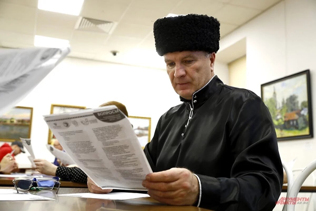    Представители разных народов участвуют в акции.