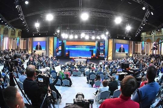    Дмитрий Песков: при подготовке к прямой линии с Владимиром Путиным будет использоваться ИИ