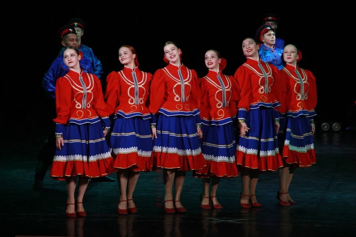 Данс-шоу группа Кабаре, г.Самара. Фото из открытых источников.