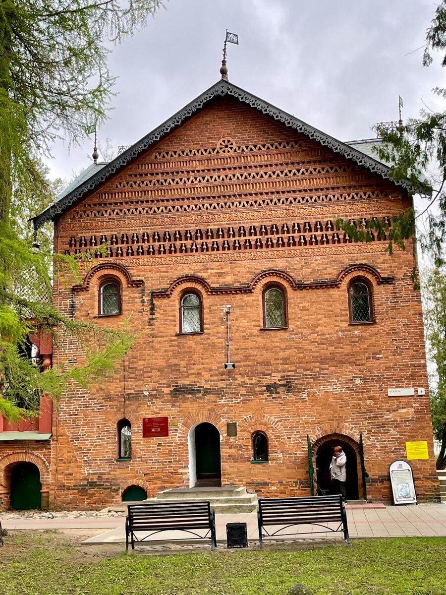 Палаты угличских князей, Кремль, Углич © "Покажу Москву"