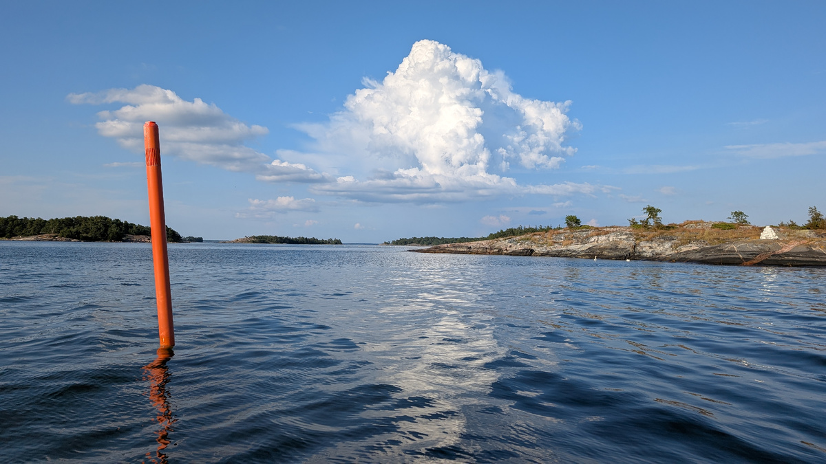 Фарватер не далеко от Ханко