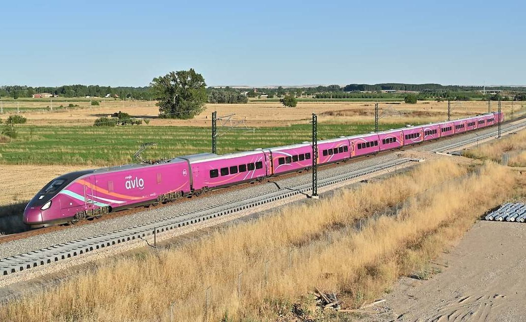 Высокоскоростной поезд Talgo Avril производства испанской Talgo. Источник: Gonzalo Rubio