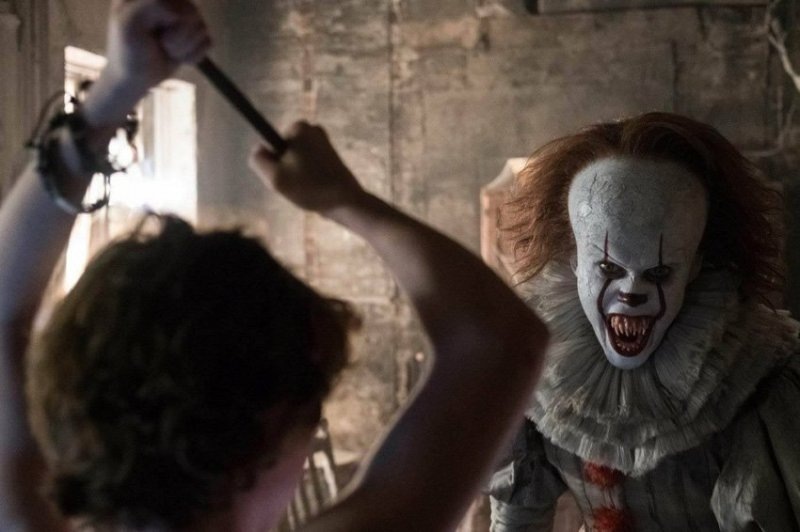 Кадр из фильма "Оно" по Стивену Кингу