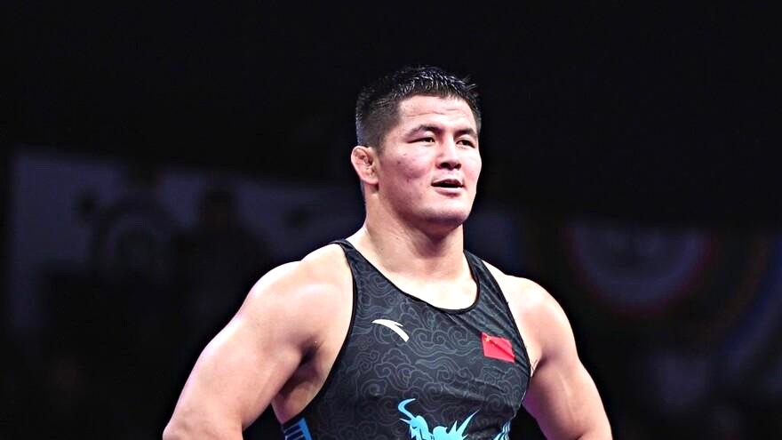 Абусайман Хабила — этнический казах из Китая, борец вольного стиля.