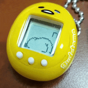 Фотография устройства используется в информационных целях. Товарный знак Tamagotchi принадлежит компании Bandai.