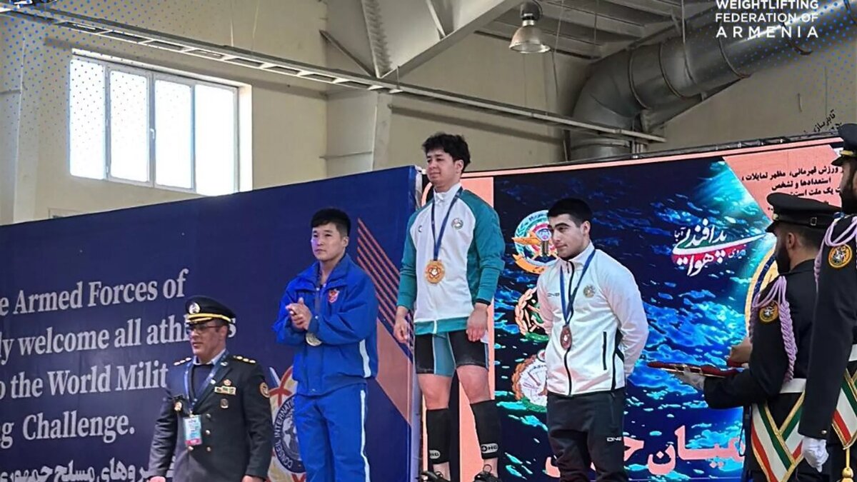 © Photo : press office of the Weightlifting Federation of Armenia