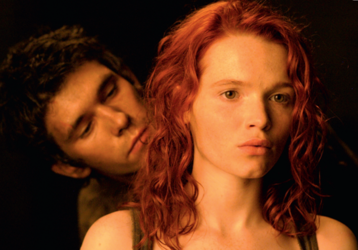 Кадр из фильма «Парфюмер. История одного убийцы», снятого по одноименному
роману Патрика Зюскинда.