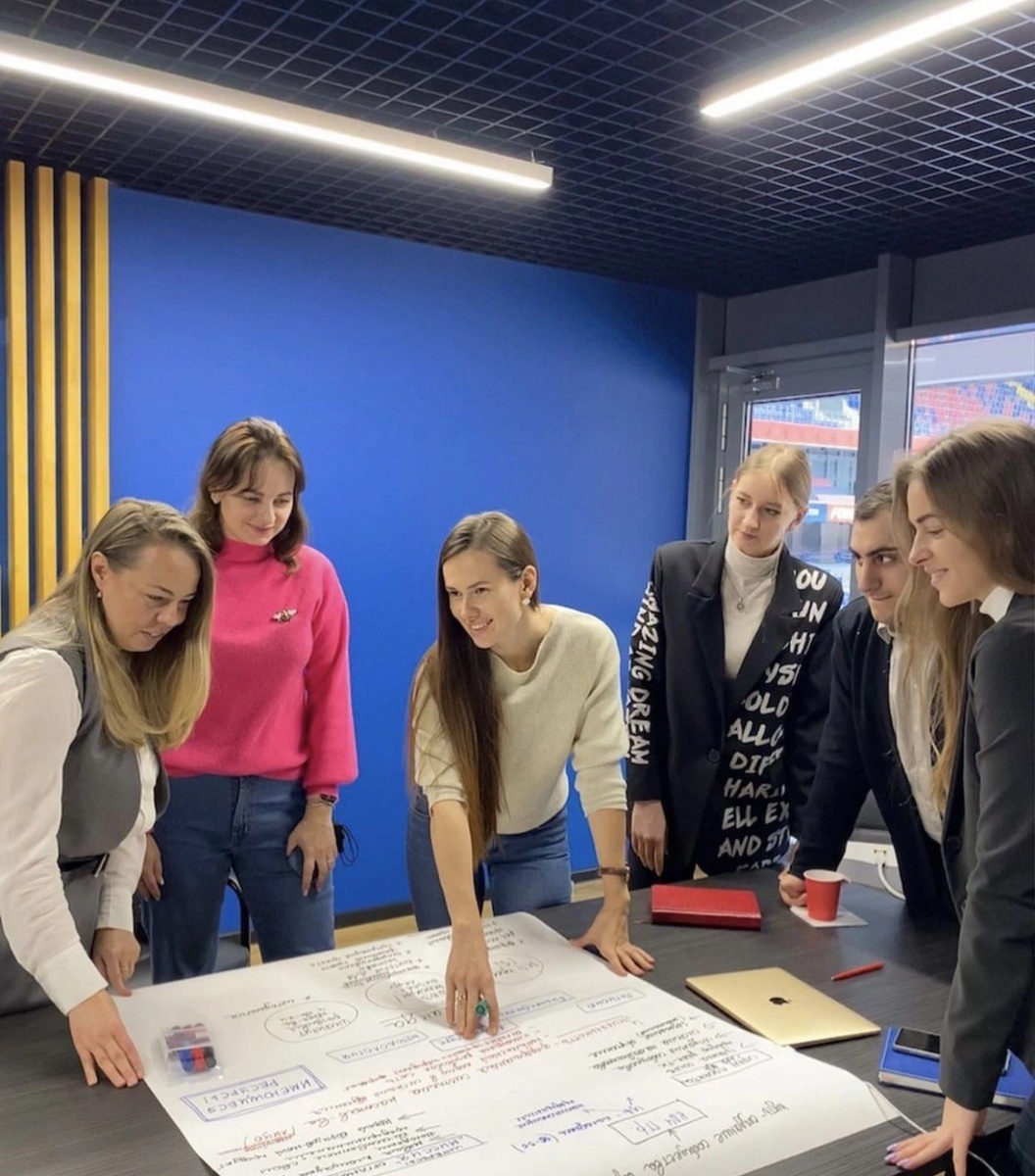 Александра Закирова | Лидеры