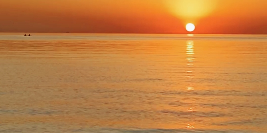 Часть 3. Рассвет на Каспийском море. Корейское бистро. Прогулка по Махачкале