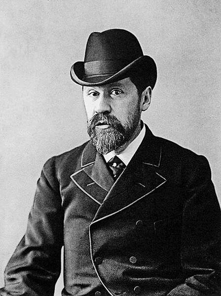 Ви́ктор Петро́вич Буре́нин (он же Владимир Монументов, Хуздозад Цередринов, Выборгский пустынник, граф Алексис Жасминов и пр.; 22 февраля [6 марта] 1841, Москва — 15 августа 1926, Ленинград) — русский театральный и литературный критик, публицист, поэт-сатирик, драматург, переводчик, художник.