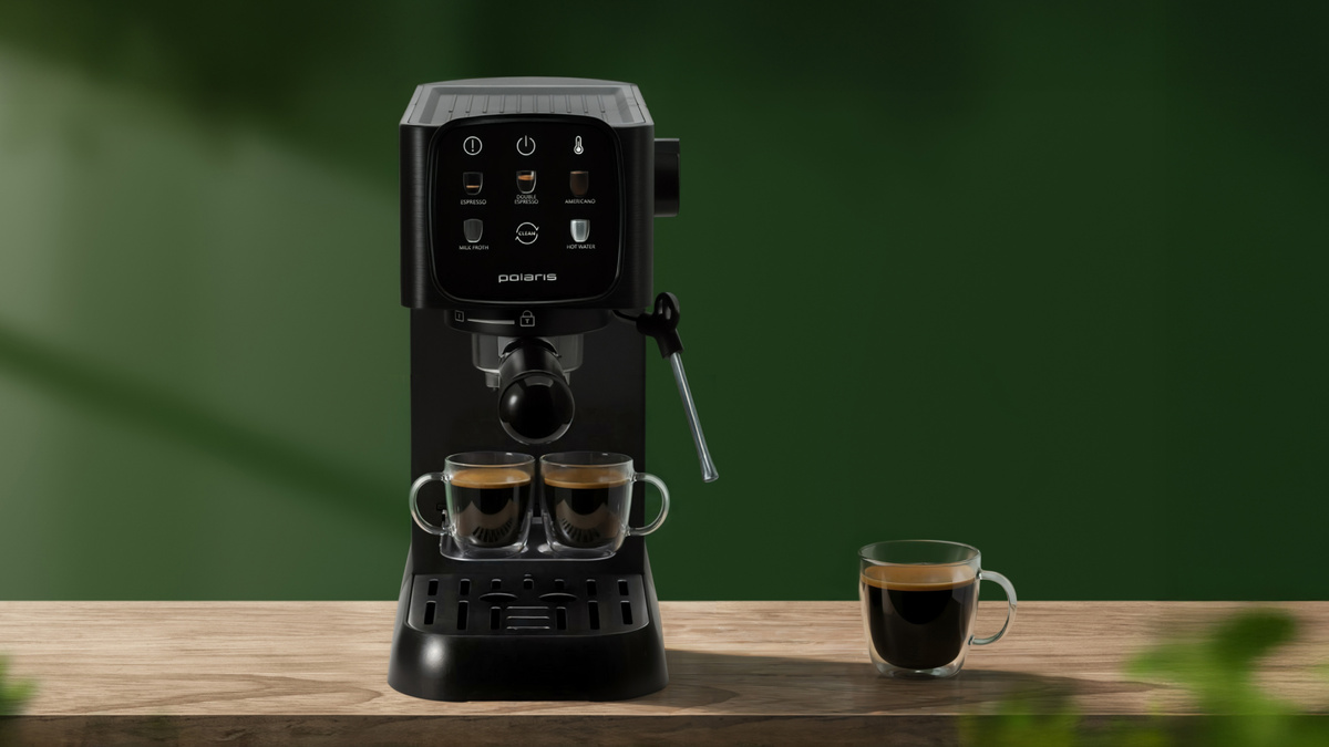 Рожковая кофеварка Polaris PCM 1551E Adore Crema.