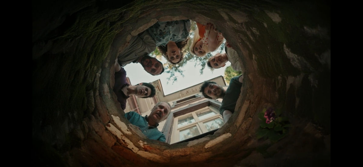 Стоп кадр из сериала «Семейное счастье»