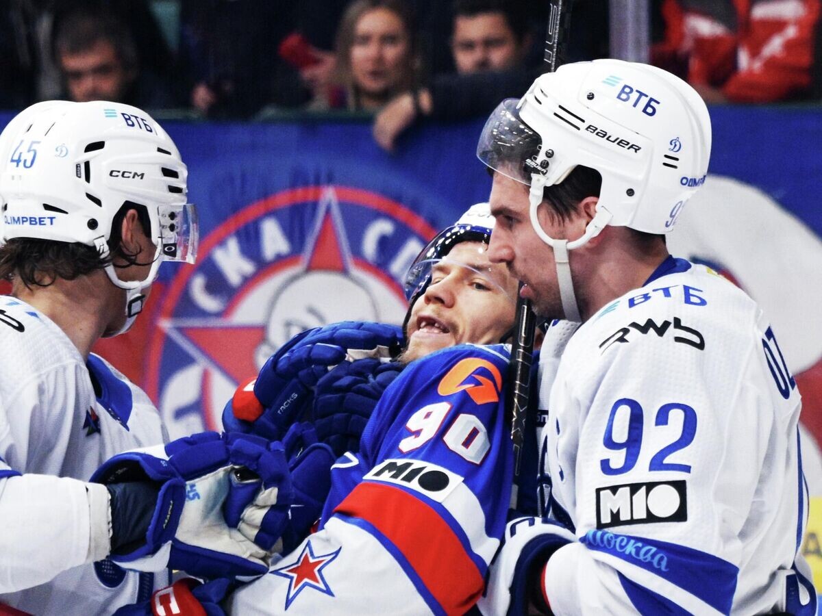    Хоккей. КХЛ. СКА (Санкт-Петербург) - "Динамо" (Москва)© РИА Новости / Алексей Даничев