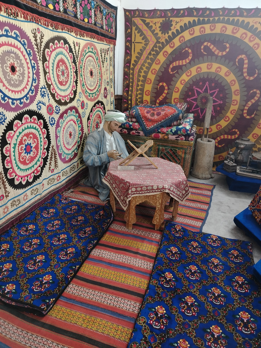 Кокандская вышивка. Фото автора 