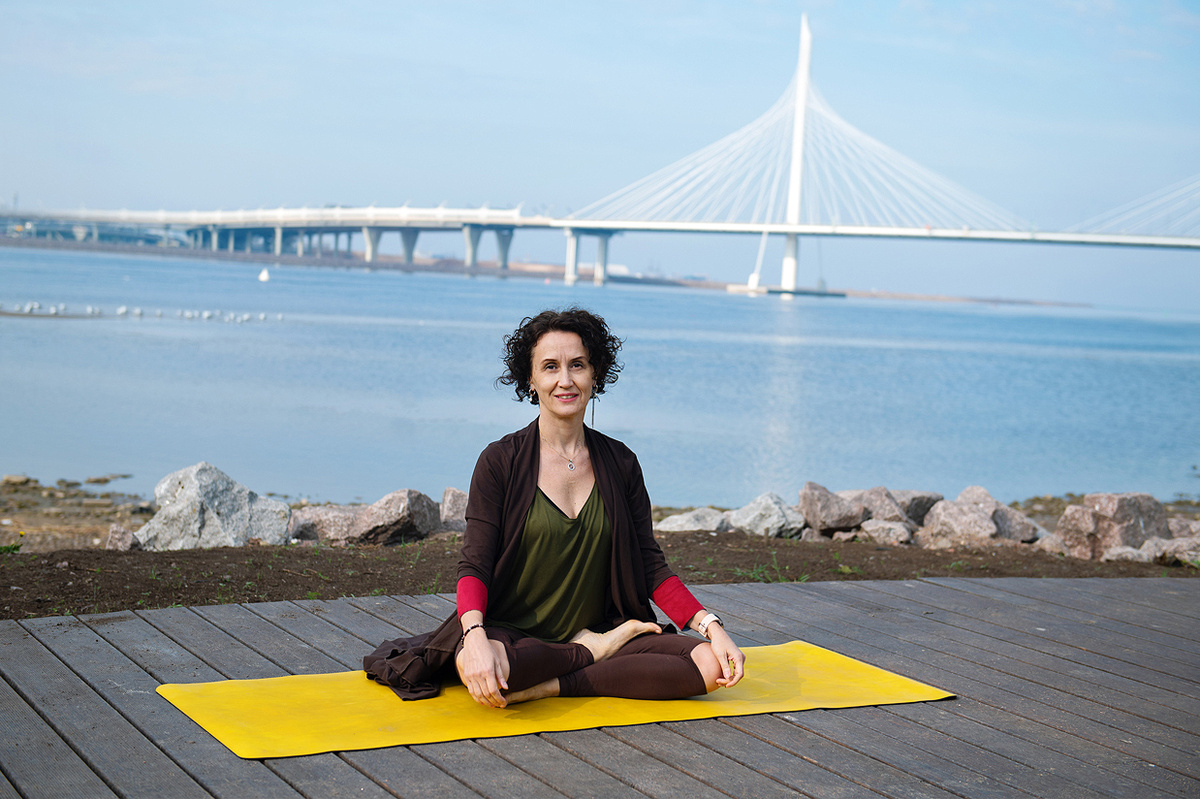 Инна Славина, эксперт по гормональной и женской йоге