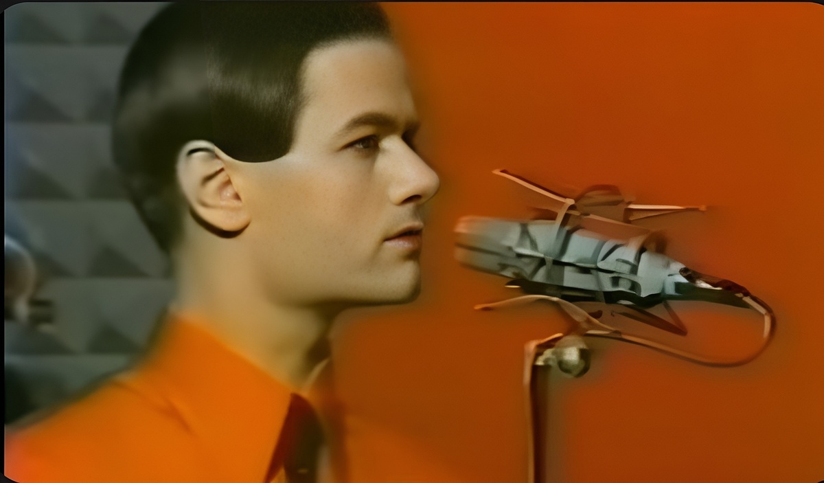 В каких иностранных песнях прошлых лет можно услышать русские слова и фразы?