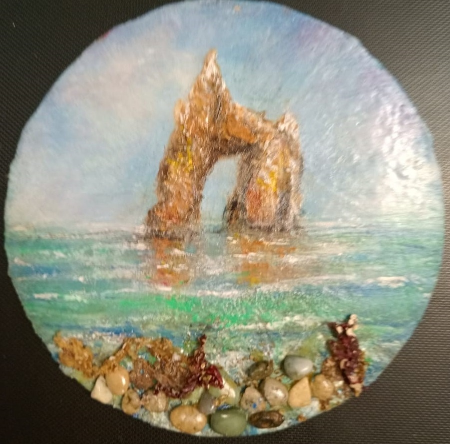 Картинка ф130 мм -  маслом с камушками и водорослями с берега Коктебеля 