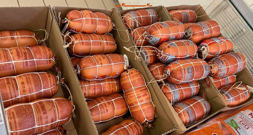    Берите сразу по 6 штук: какие колбасы считаются лучшими на Новогодний стол и в салаты - ищем такие буквы