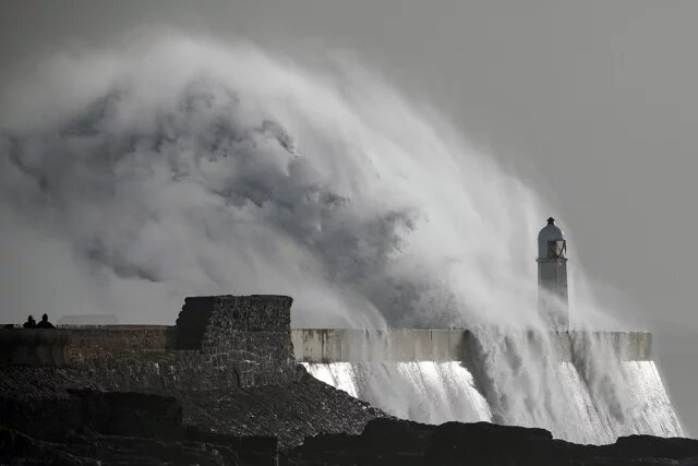    К чему снится ураган?
