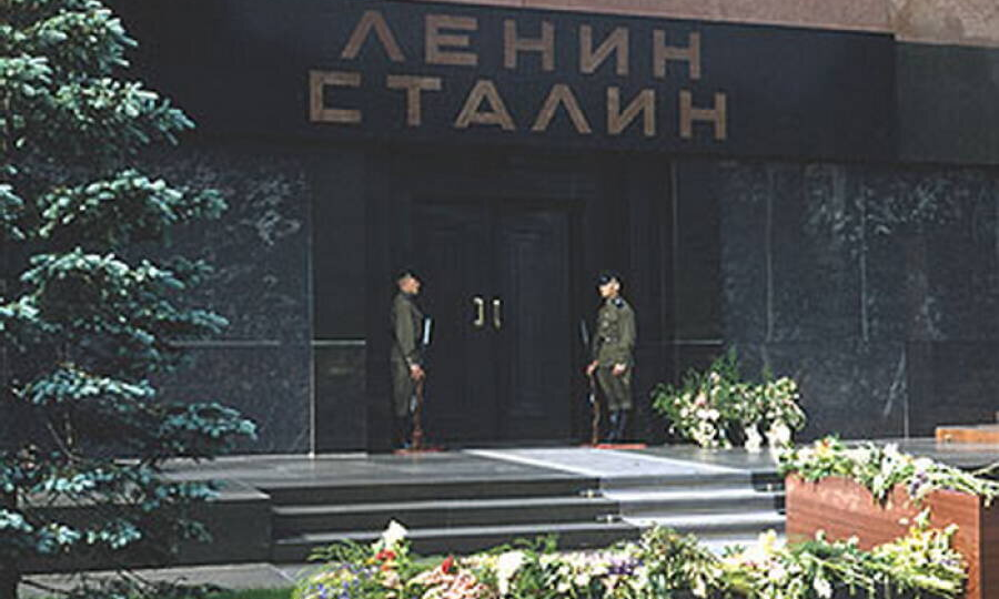 Мавзолей: обитель страха, где Сталин пугал даже после смерти