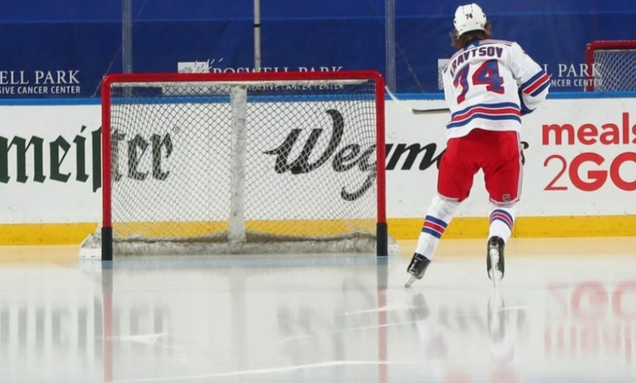    Виталий Кравцов возвращается в "Трактор". Фото: Социальные сети Виталия Кравцова