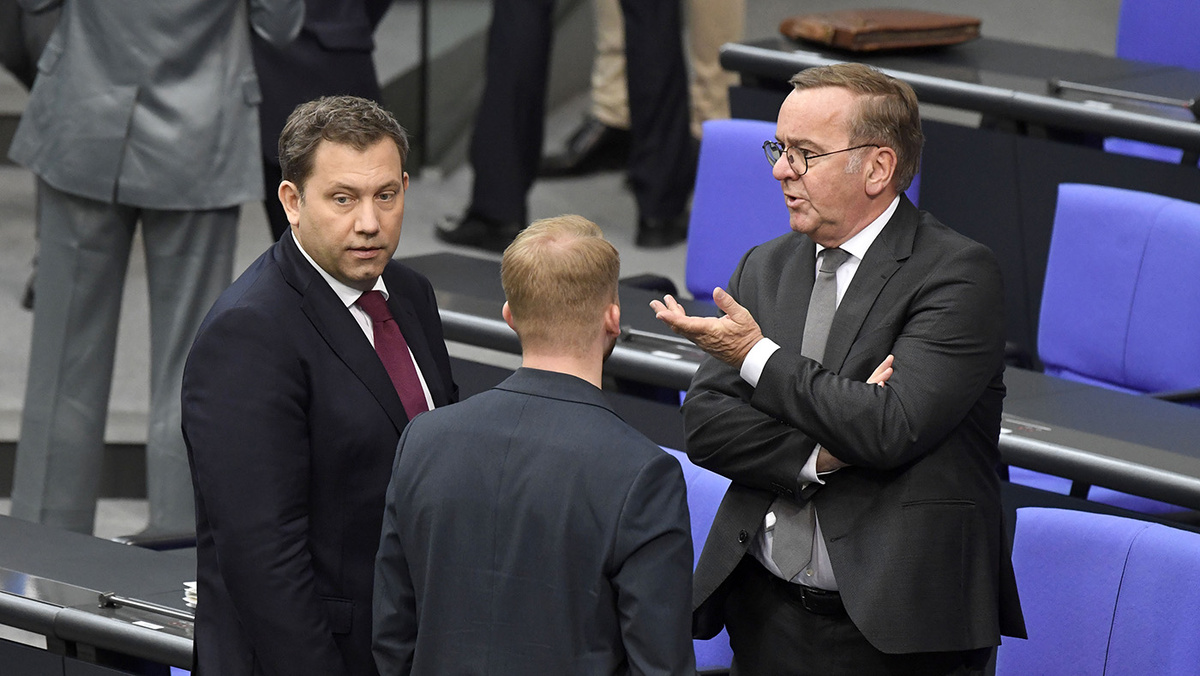   ZUMA / TASS- Ларс Клингбейл и Борис Писториус