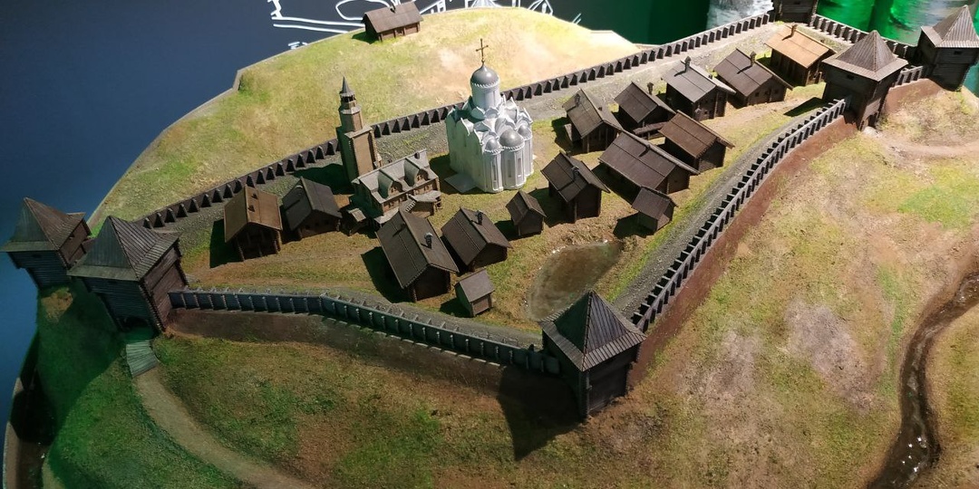 Тверь- Звенигород - Кремль - монастырь