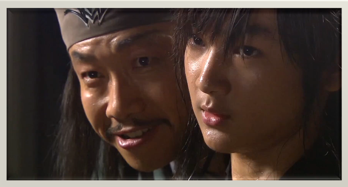 Ё Вун и Правая Рука Главы Разбойников (актёр Пак Чхоль Мин).