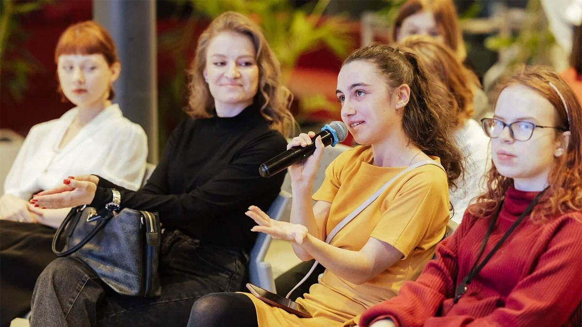 Фото: пресс-служба Комитета общественных связей и молодежной политики города Москвы