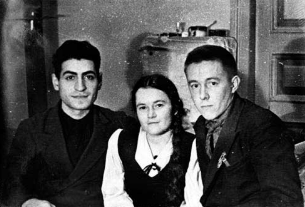 Одноклассники - Кирилл Симонян, Лида Ежерец и Александр Солженицын. Изображение из открытых источников