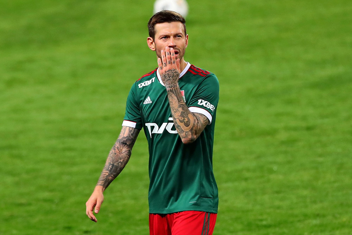 Федор Смолов