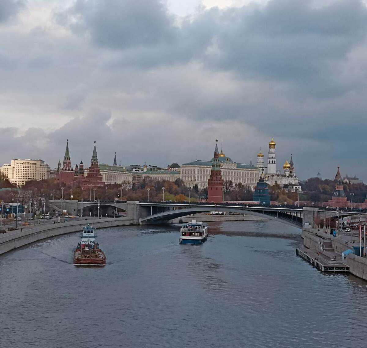 Вид с Патриаршего моста. Фото автора