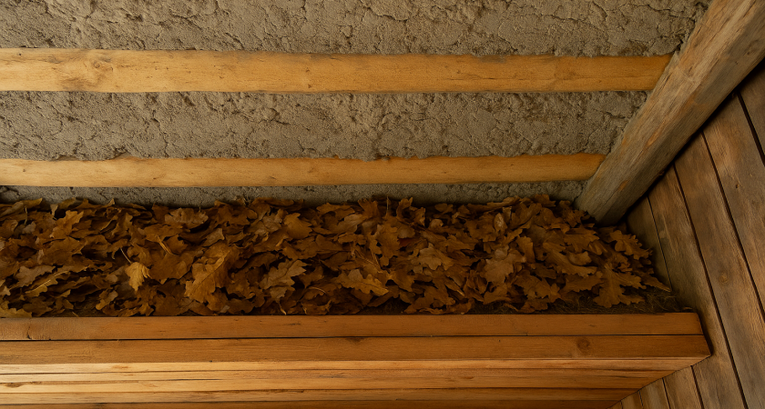    Минвата и опилки уже в прошлом: вот чем утепляют потолок в бане деревенские гении - лучше всех современных материалов