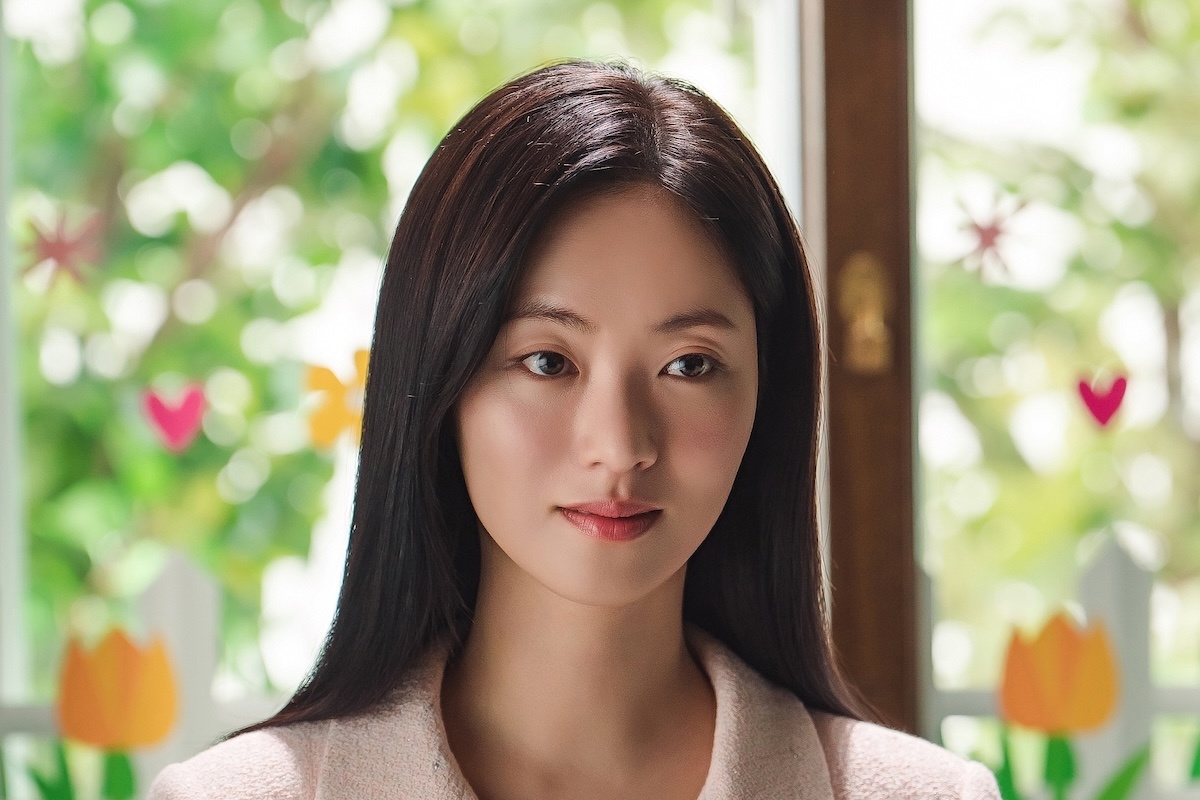 «Госпожа Инкогнито» Чон Ён-бин