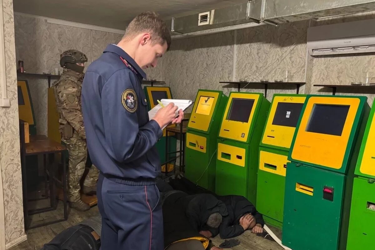    Подпольное казино накрыли в Хабаровске, трое организаторов арестованы