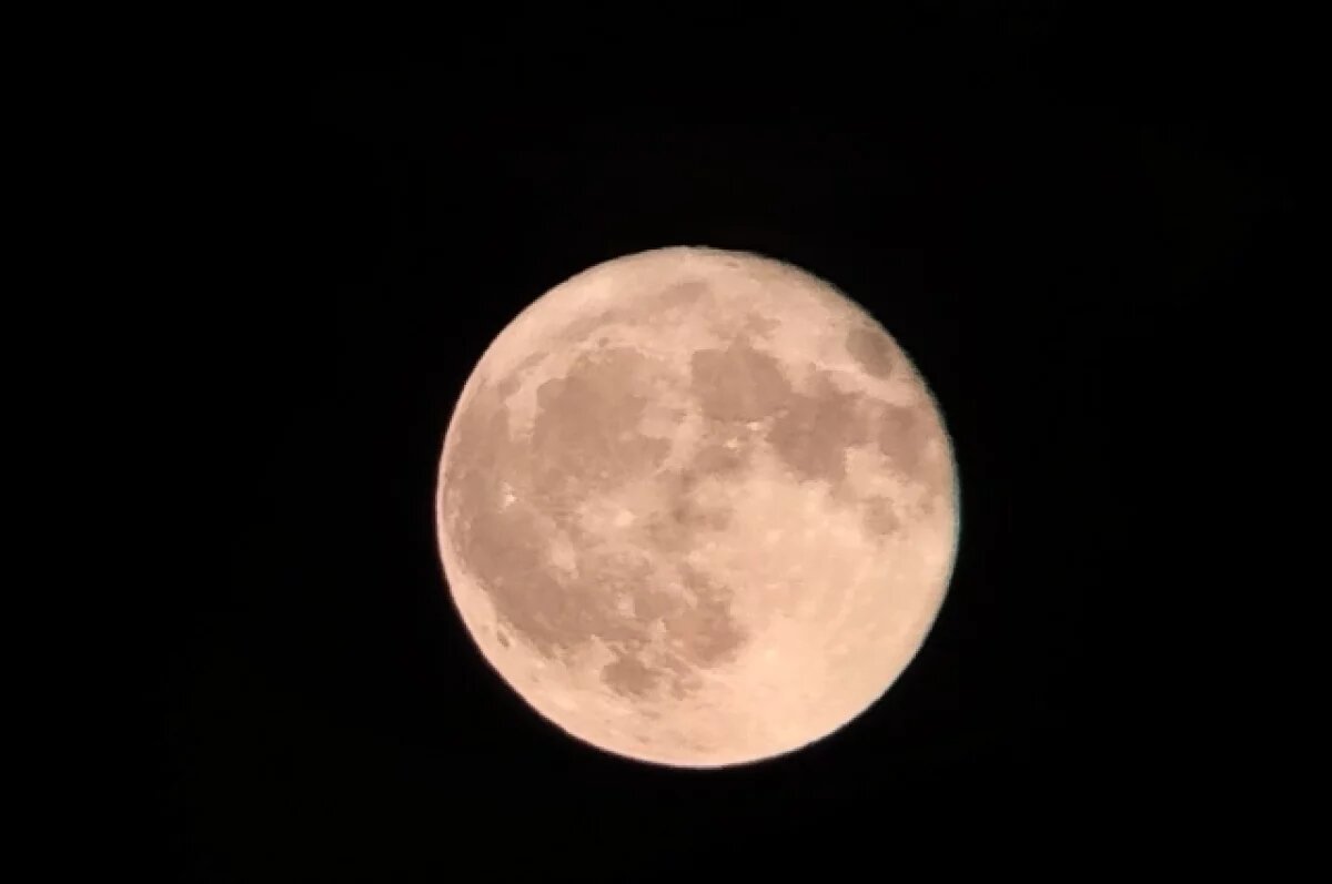    Жители Земли в ночь на 6 ноября увидят суперлуние