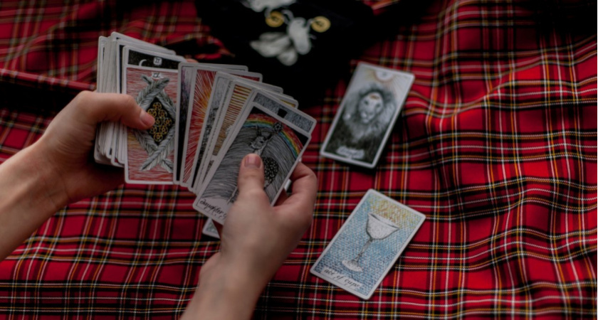    Ноябрь 2025: Ангелы Спускаются на Землю, чтобы Помочь Вам Найти Любовь! Кому повезет больше всех