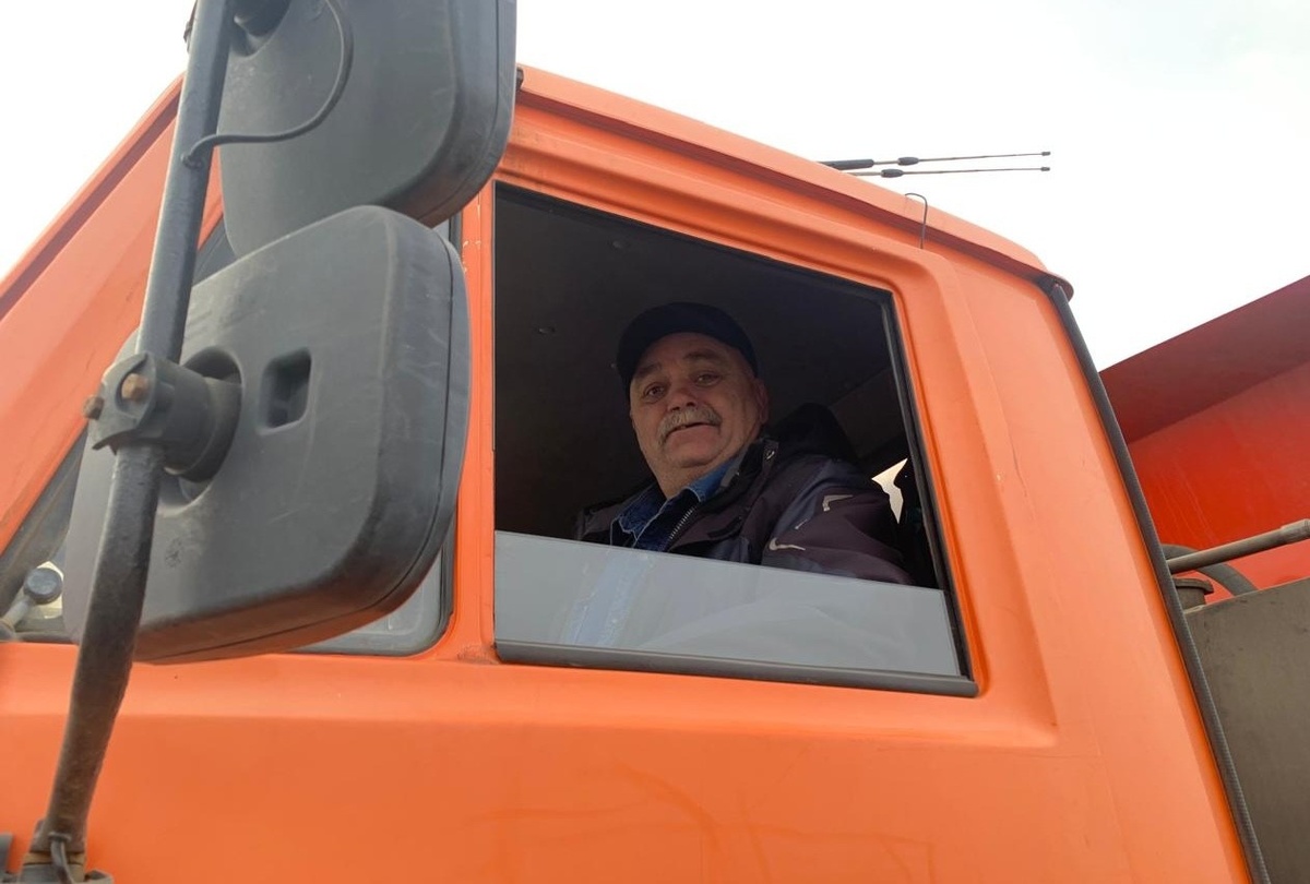   Фото: Владимир Забелин за рулём / сайт «Вечерний Магадан»