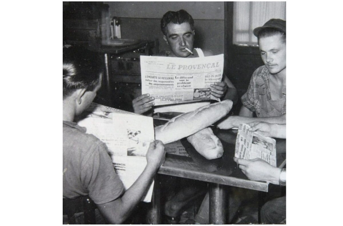 Изображение взято с сайта https://img-s3.onedio.com/id-684817c5fe7896fe06e75095/rev-0/w-1200/h-790/f-jpg/s-16bb74e5610062f9f3fc2ee31595afc911c004fd.jpg