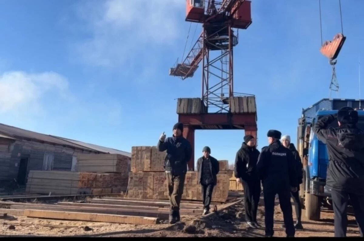    Троих мигрантов выдворили из Красноярского края после рейда МВД