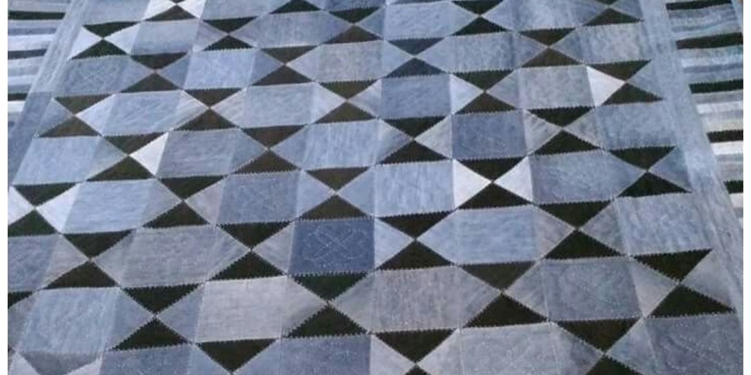 Старые джинсы, мужские рубашки, которые уже не носятся и вот их соединили, и получили отличный результат! Идеи для вдохновения!