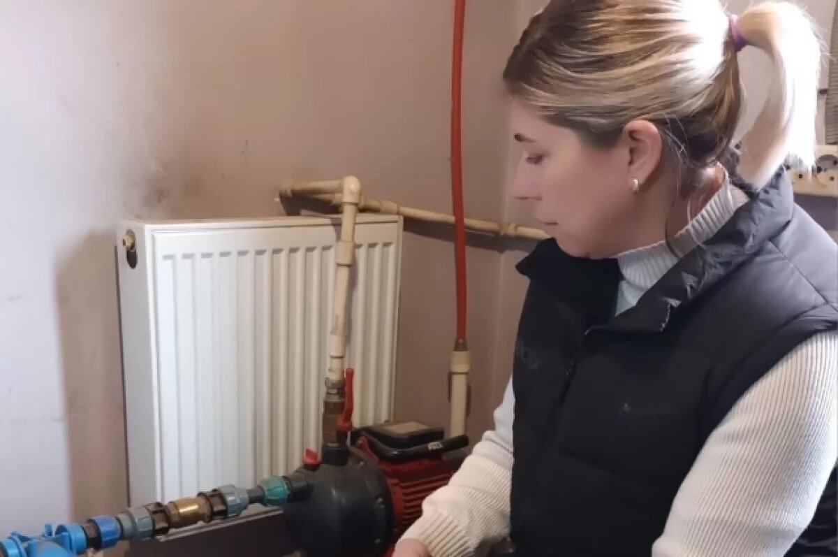    За месяц фильтр на входе в домашние трубы становится оранжевым