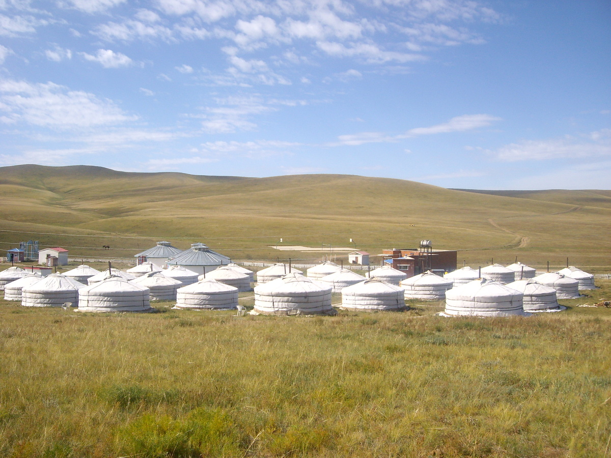 Гостиница, музей и административный центр национального парка (фото автора)