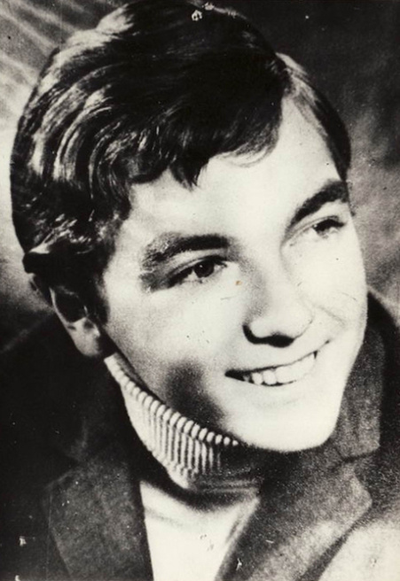 Юрий Николаев