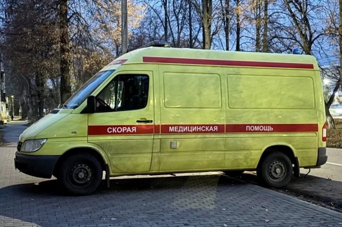    Водитель грузовика не справился с управлением и попал в ДТП в Барнауле